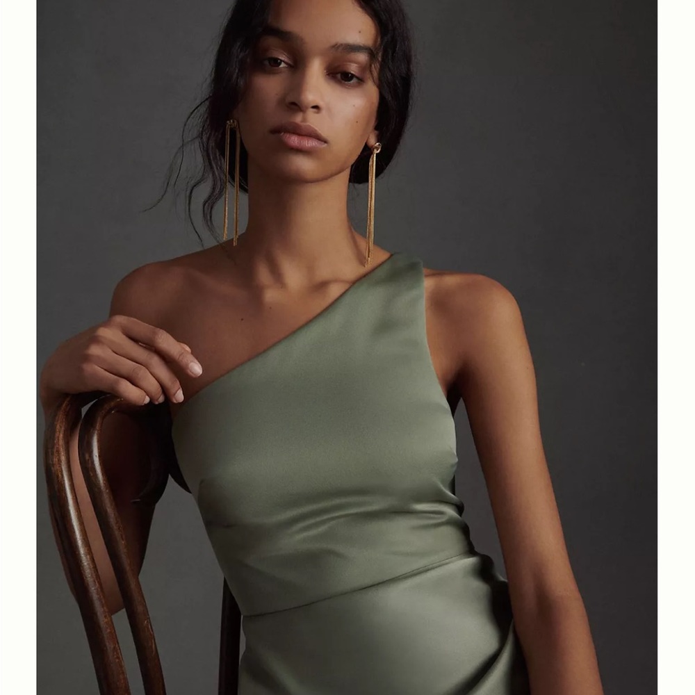 Size 4 BHLDN Dylan One-Shoulder Satin Side-Slit Gown.